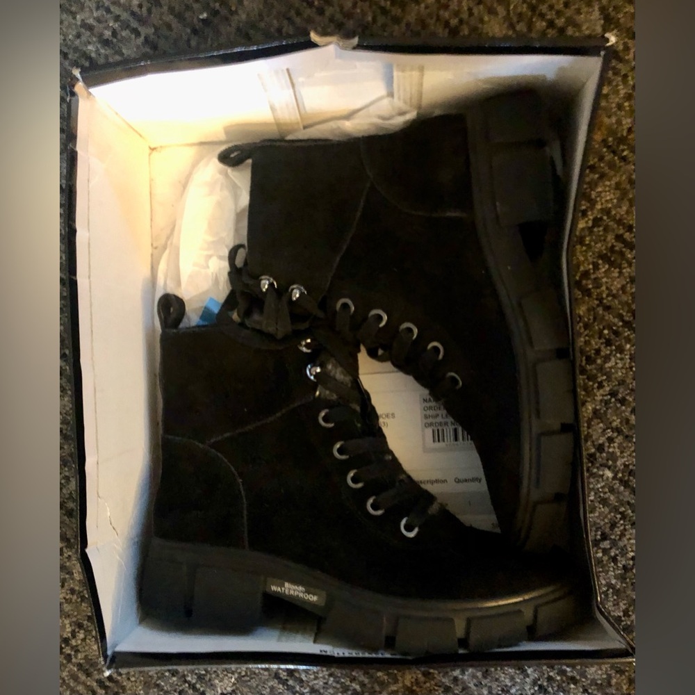 Blondo Black Women’s Perri Waterproof Boots